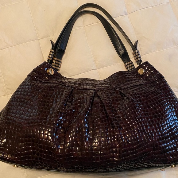 Roberta Di Camerino 100% leather Italian Croc-Embossed Burgundy Handbag - Picture 3 of 11